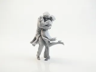 Lovers Kiss Romantic Figurine Sculpture 3D Printable