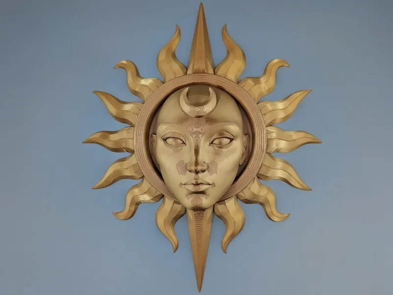 太阳纹章墙面雕塑