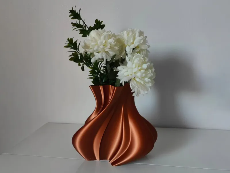 Vase "Curvy" - Élégance sinueuse pour vos espaces