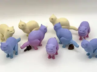 Funny Pooping Cat