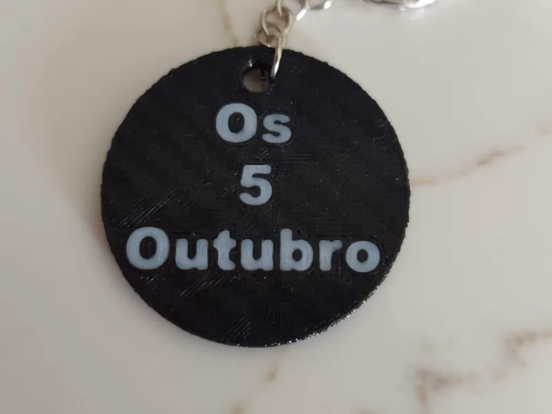 Porta-chaves Os 5 Outubro