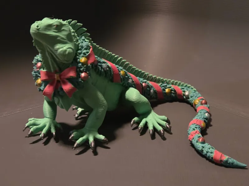 The Christmas Iguana