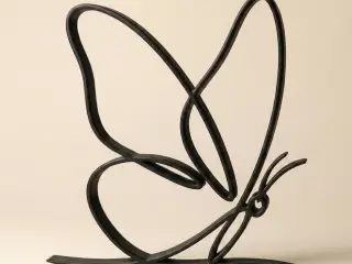 Minimalist Butterfly - Modern Line Art Decor