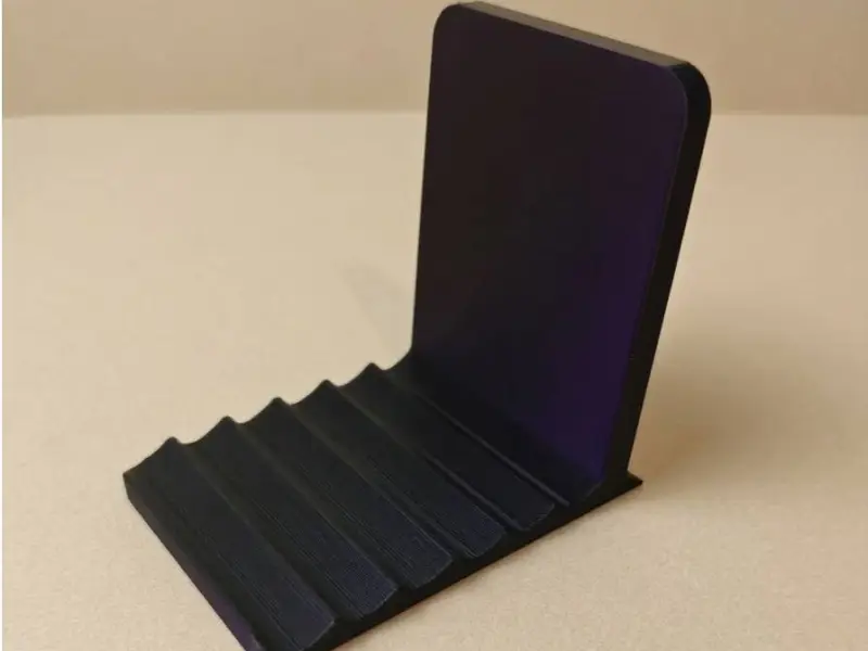 サポート不要のスマートフォンスタンド