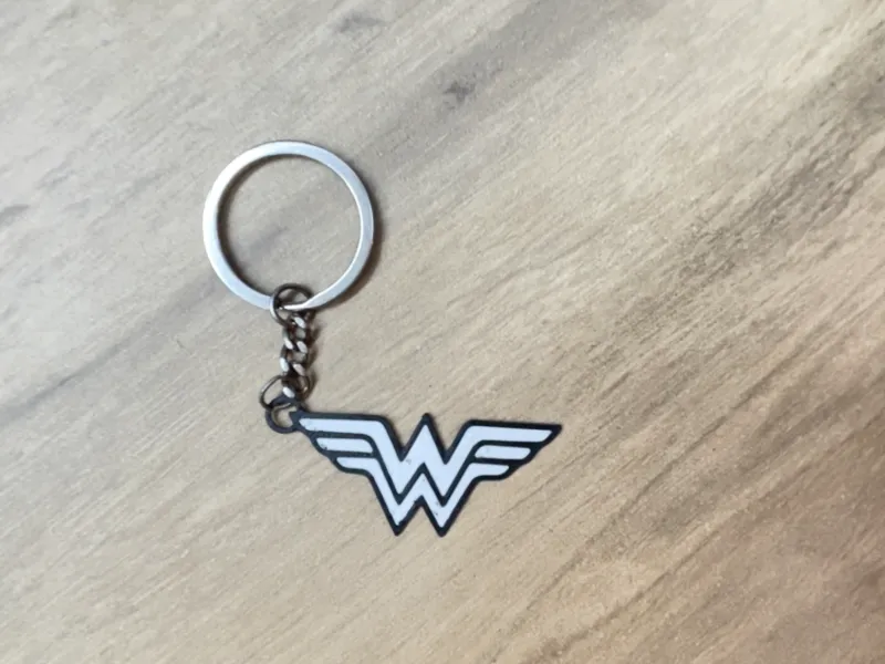 Llavero Wonder Woman Logo
