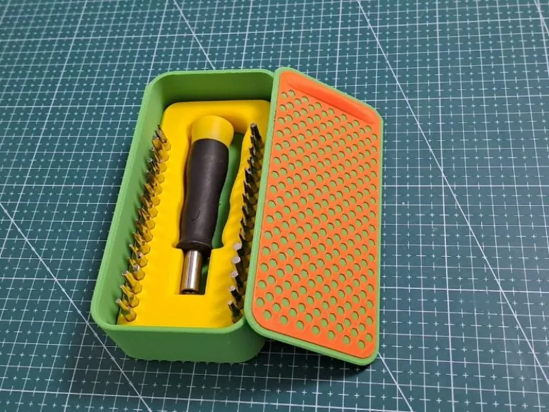 30 × 4 mmビット用精密ビットケース | スライド蓋収納