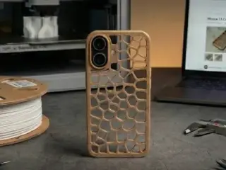iPhone 17 case