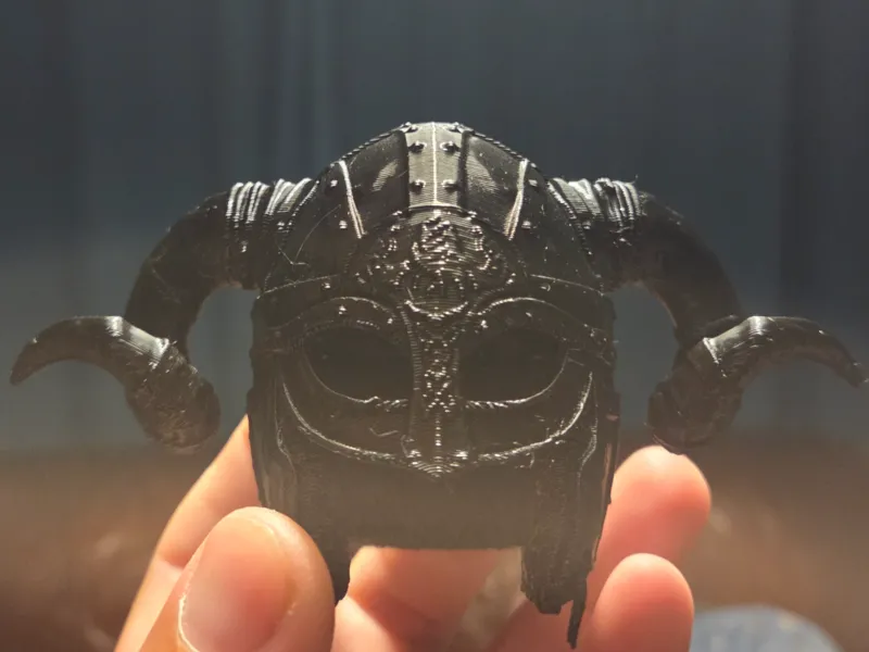 VikingHornsHelm