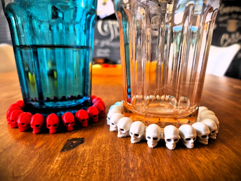 Schedel Onderzetter Ring – Gotische Drinkonderzetters
