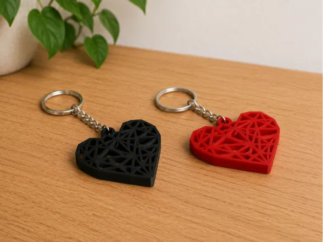 Geometrick heart keychain