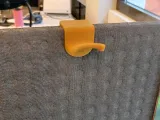 Headset clip on mount-0