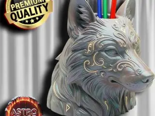 Wolf Pencilholder