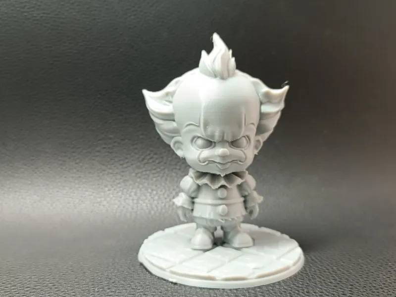 Pennywise la Terreur Dansante – Figurine de Collection Chibi