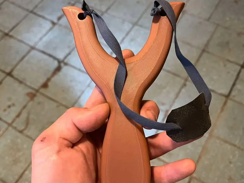 Tirachinas clásico de madera