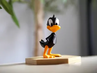 Daffy Duck Figurine - Split Model