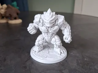 Stone Golem Warrior – Fantasy Miniature