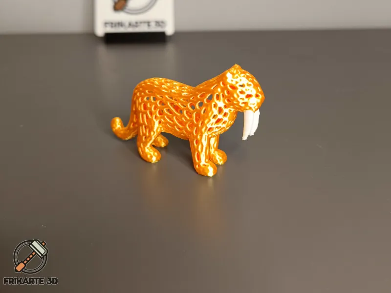 Voronoi Saber-Toothed Cat