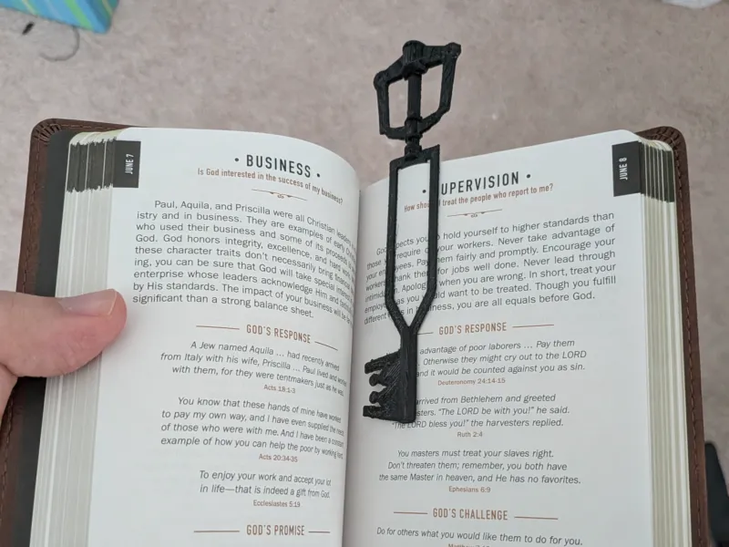 Kingdom Hearts Keyblade Page Holder Bookmark