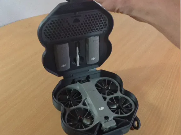 DJI+Neo+2+The+Box