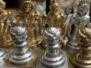 chess / Schach Golem