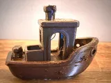 cursed benchy-0