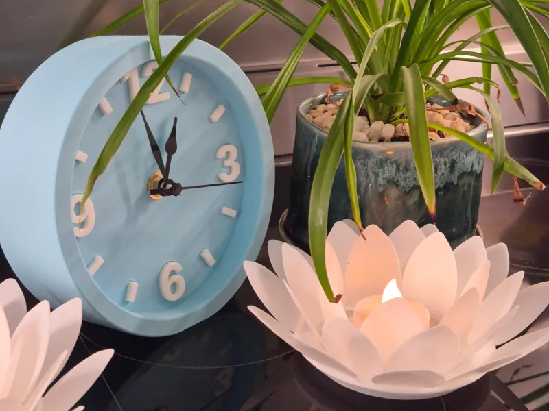 Quiet Time - Minimalist Clock