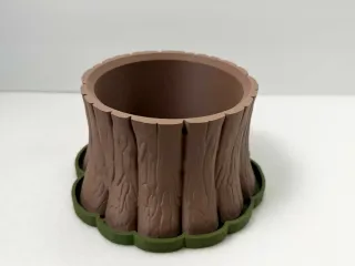 Tree Trunk planter