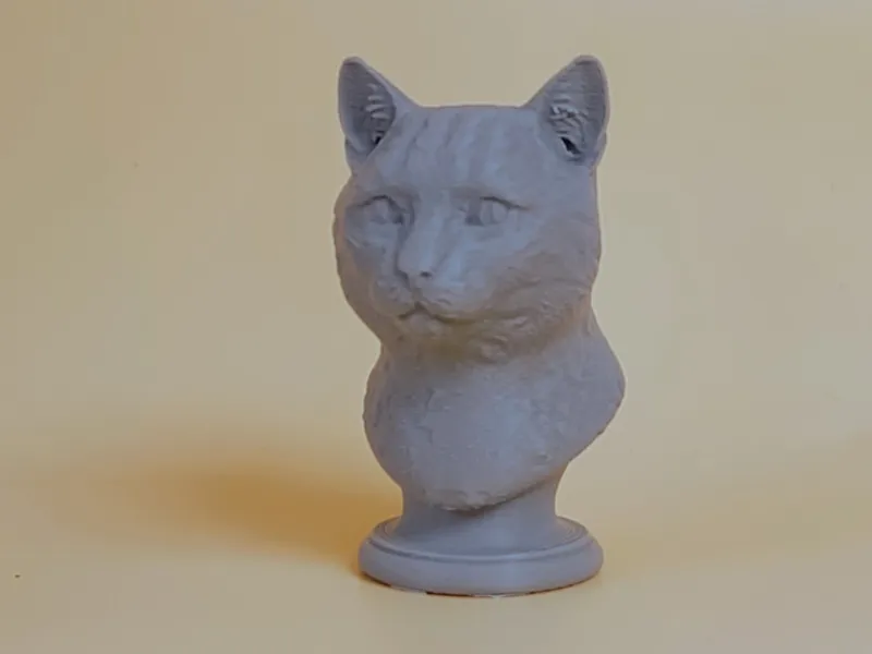 ベンガル猫の胸像