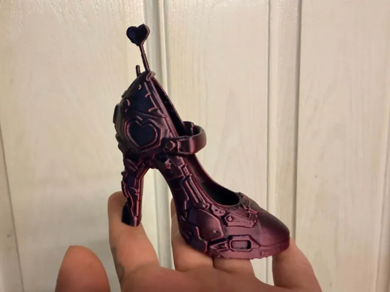 Organizador de Mesa Robo Bio Heel com Antena de Coração