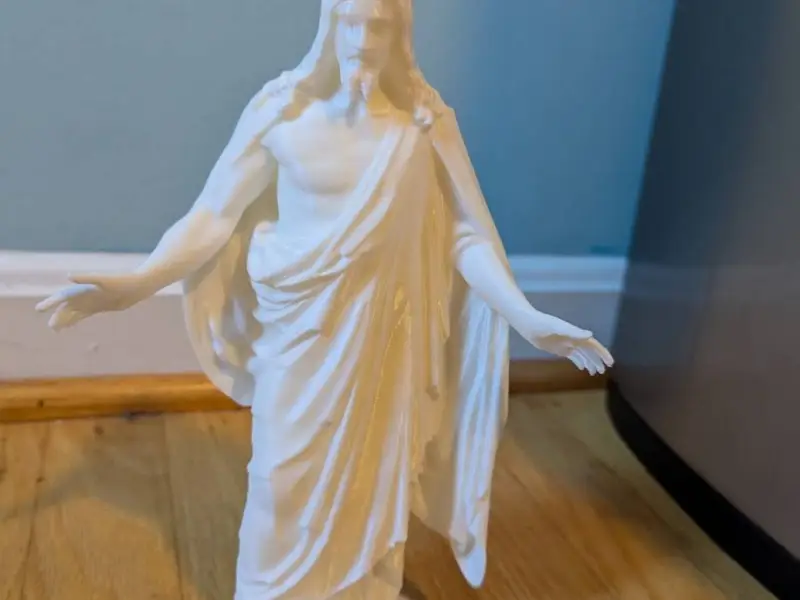 Jesus-Christus-Statue