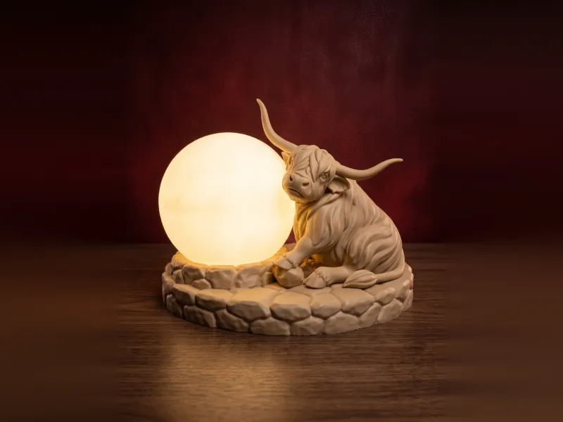 Highland Cow Moon Lamp | Scottish Cattle Night Light