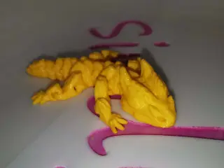Little Grass Dragon Keychain 🐉 - Articulated