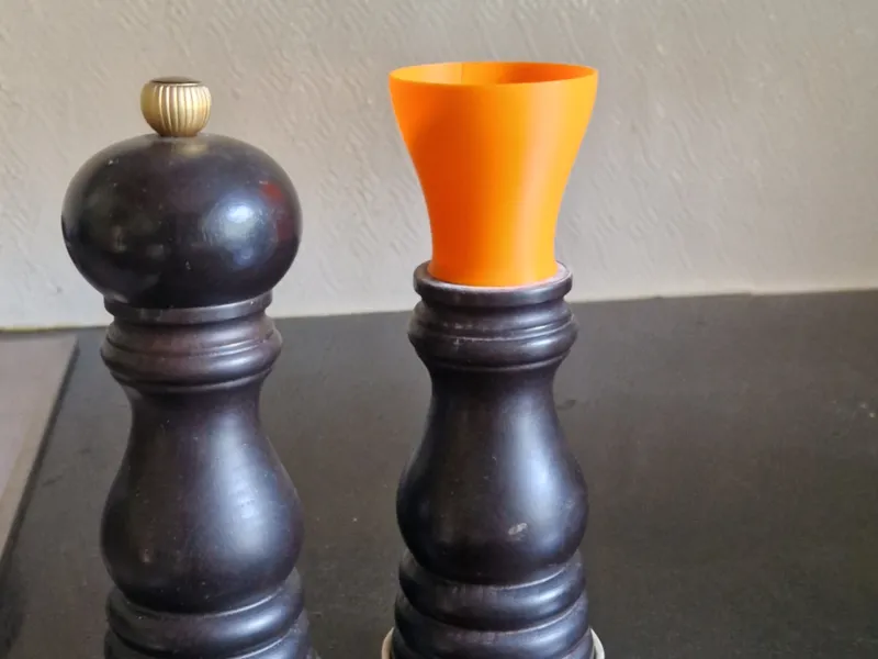 Peugout Salt & Pepper Grinder Funnel