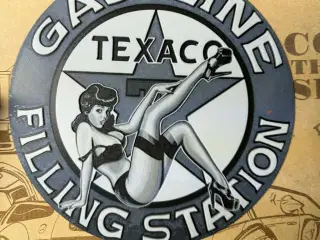Texaco Pin Up sign