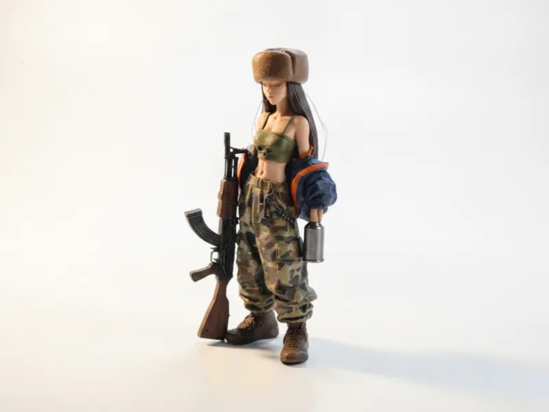 Mercenary Babe Female Soldier Figurine 3D Printable