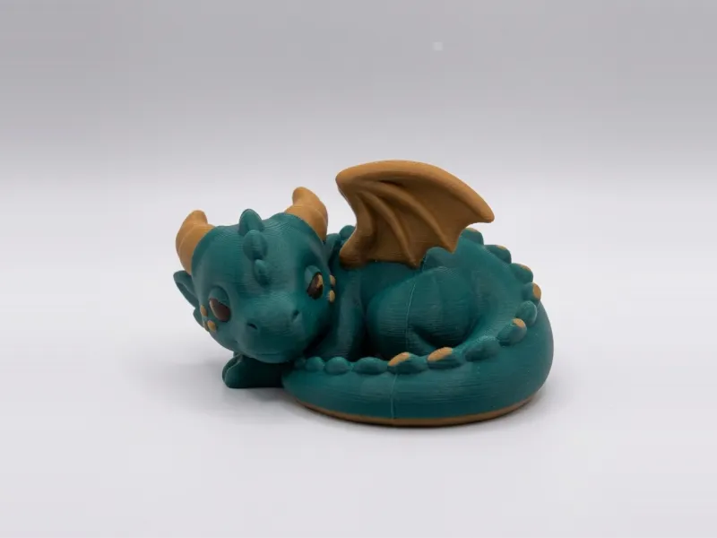 Drago da scrivania - Statuetta rannicchiata e addormentata multicolore AMS