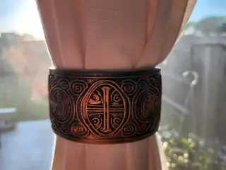 Curtain Cuff