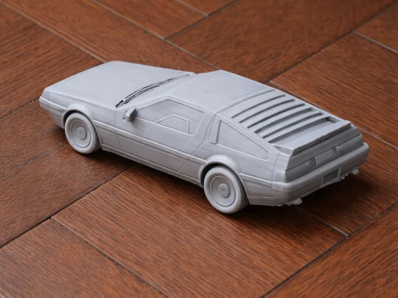 DeLorean DMC-12