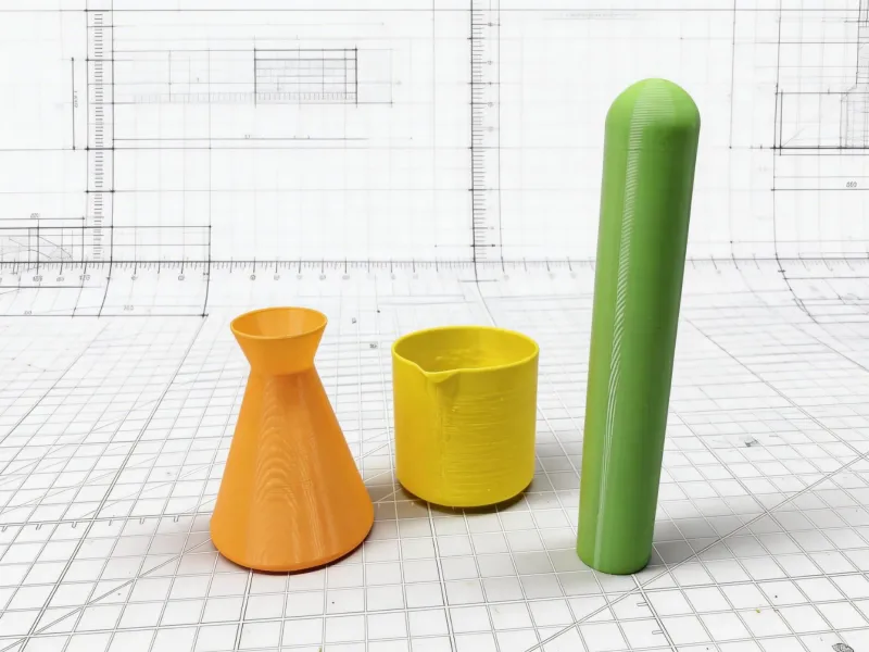 Small Science Experiment Props – Beaker, Erlenmeyer Flask