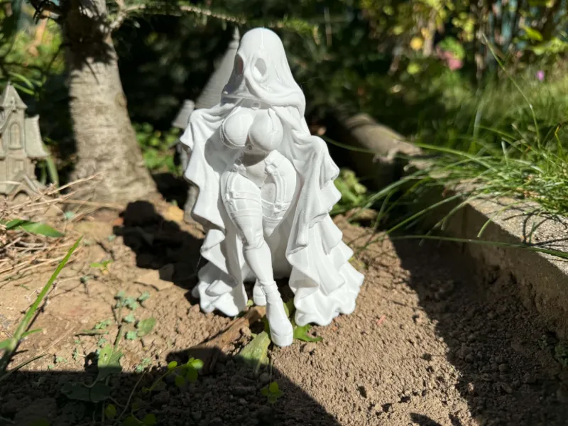 Fantasma de Halloween em lingerie sexy