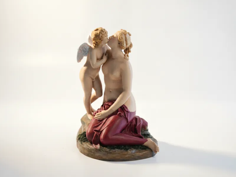 Venus Kissing Cupid Classical Sculpture 3D Printable