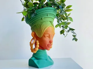 AFRICA QUEEN FLOWER POT