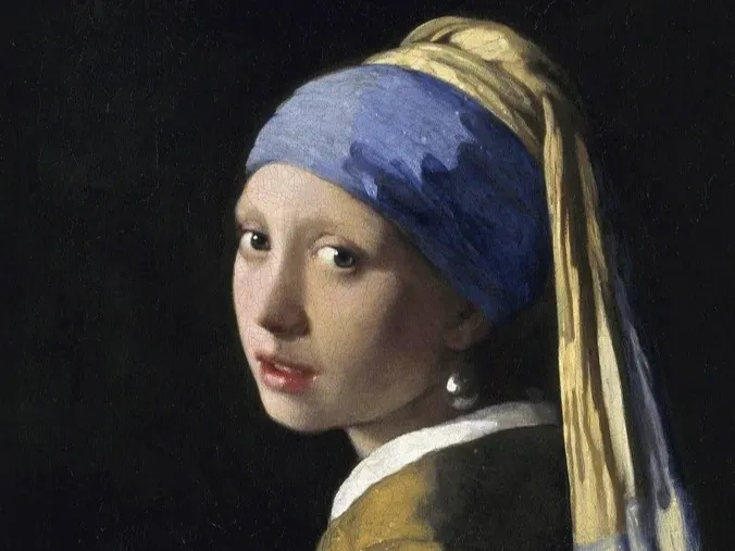 Girl Pearl Earing
