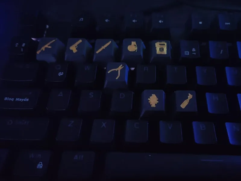 cs2 keycaps