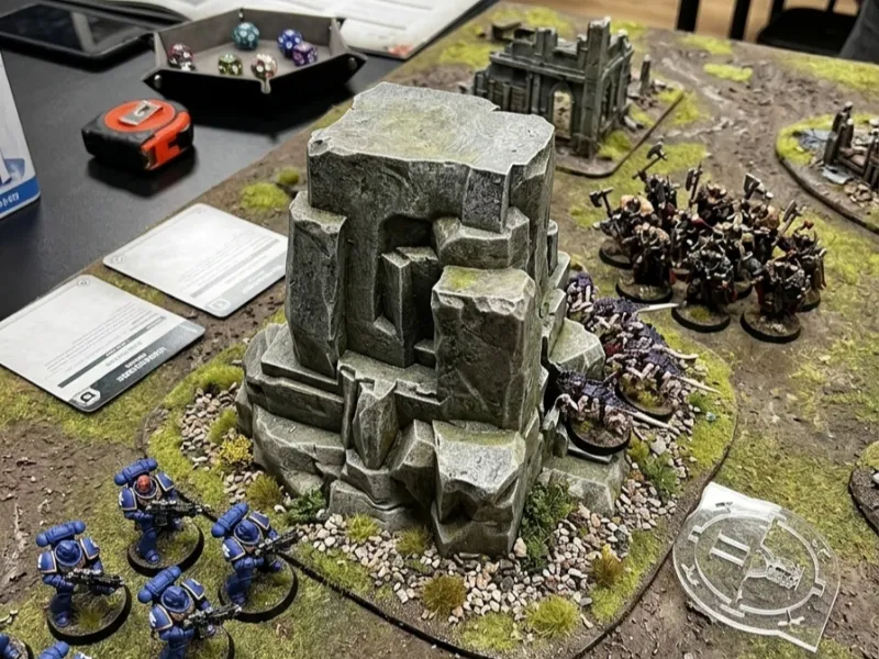 Miniatura de terreno, roca para escenario nº1