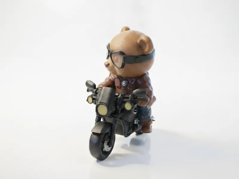 Figurine d'ours motard, animal imprimable en 3D