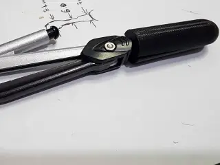 Adaptive compass holder