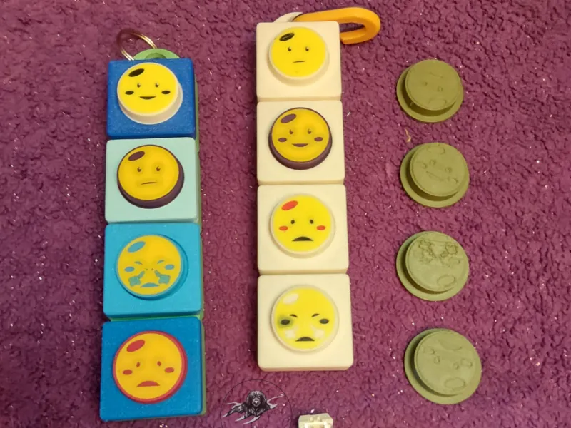 dispositivo de expressão com base de clicker de 4 emojis