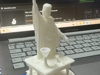 figura de tarot el mago