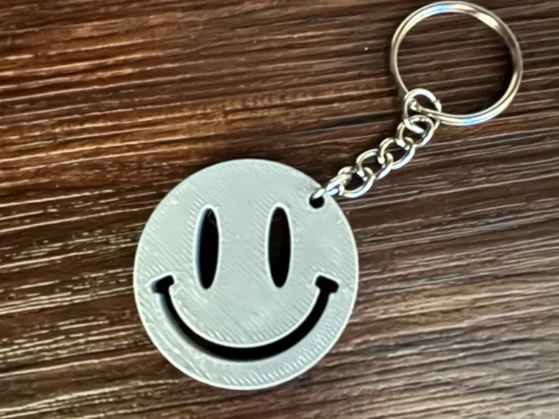 Chaveiro de Rosto Sorridente